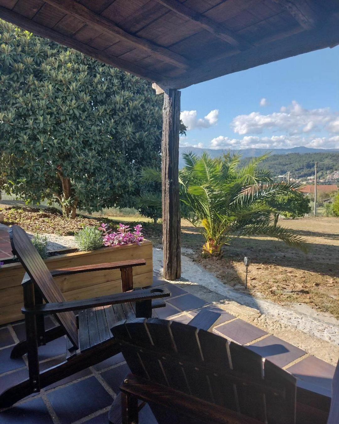 Отель Quinta De Mocamedes - Turismo De Habitacao Возела Экстерьер фото